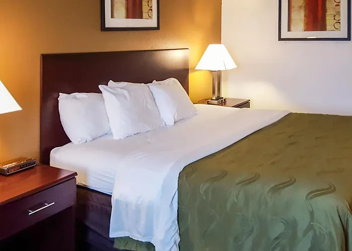 Quality Inn Ozark